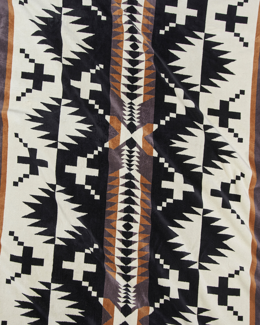 Herr | Pendleton Jacquard Spa Towel Spider Rock Black | Pendleton | Jacquard Spa Towel Spider Rock Black