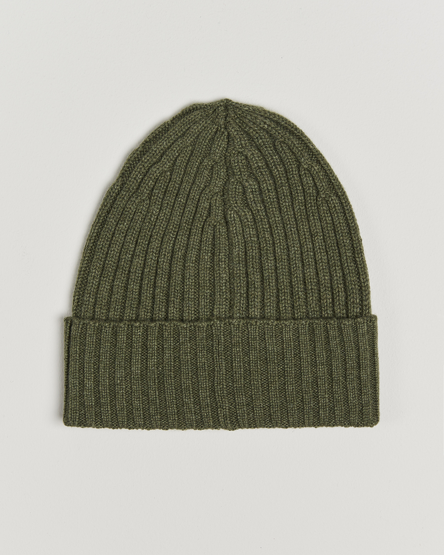 Herr | Piacenza Cashmere Ribbed Cashmere Beanie Olive | Piacenza Cashmere | Ribbed Cashmere Beanie Olive