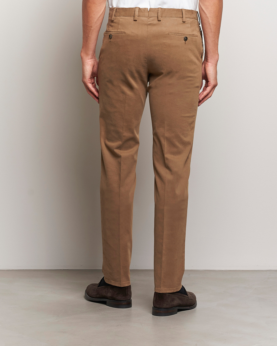 Herr | Byxor | PT01 | Slim Fit Pleated Cotton Trousers Brown