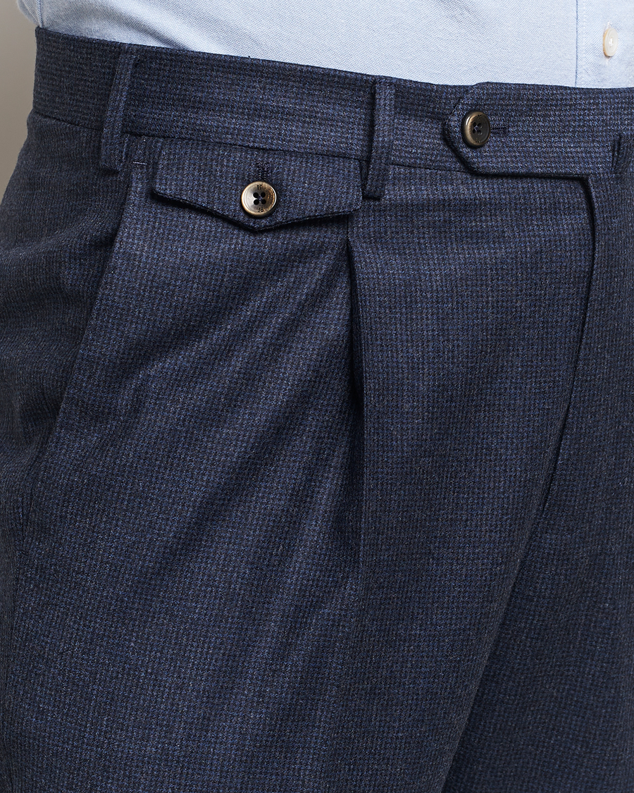 Herr | Byxor | PT01 | Slim Fit Pleated Houndstooth Flannel Trousers Navy