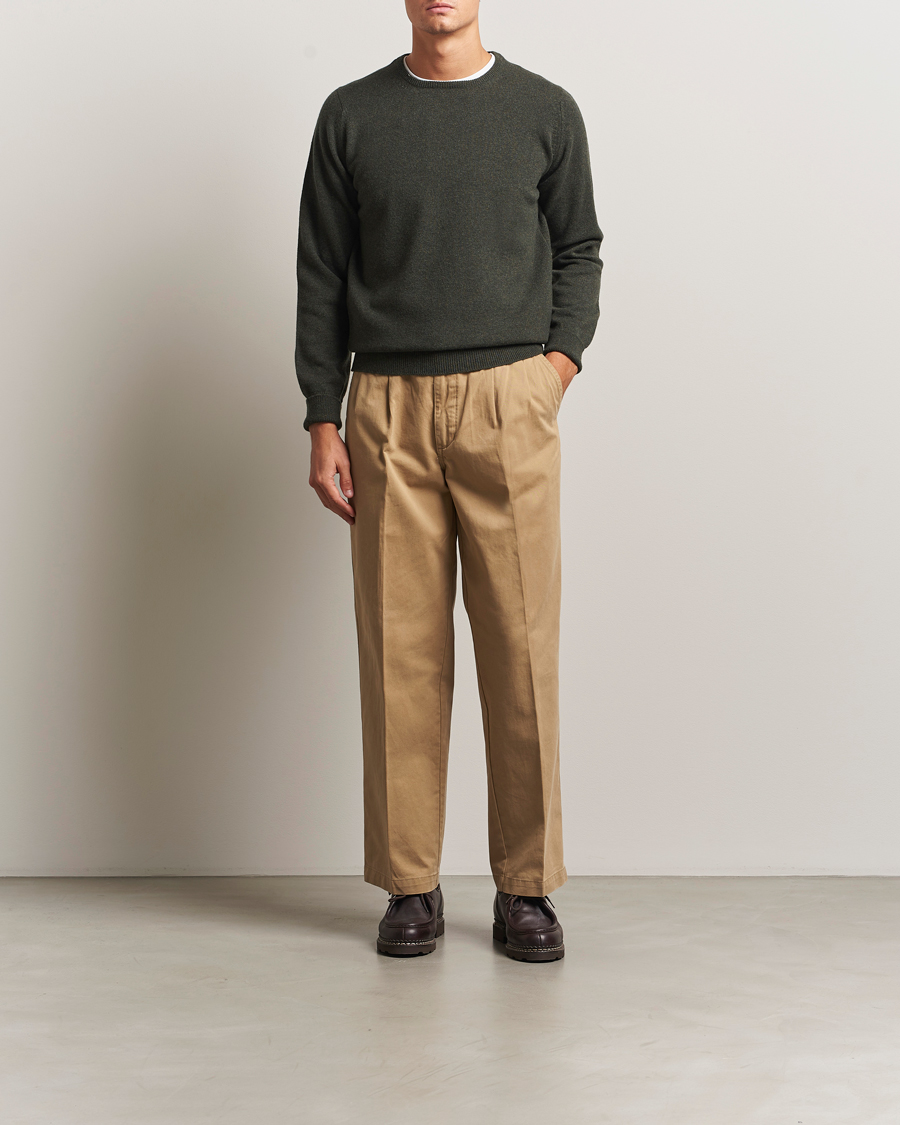 Herr | Tröjor | William Lockie | Rob Lambswool Crewneck Seaweed
