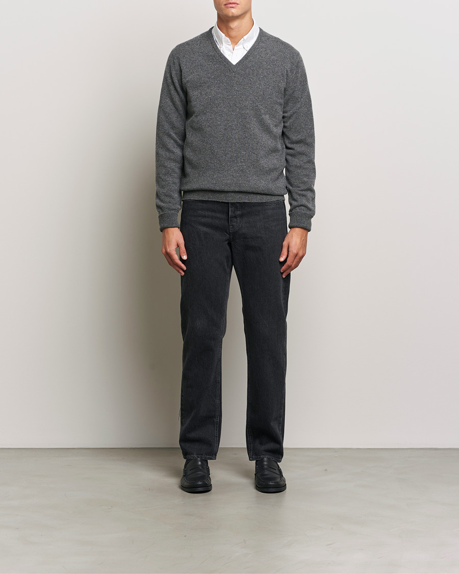Herr | Tröjor | William Lockie | Rob Lambswool V-Neck Cliff