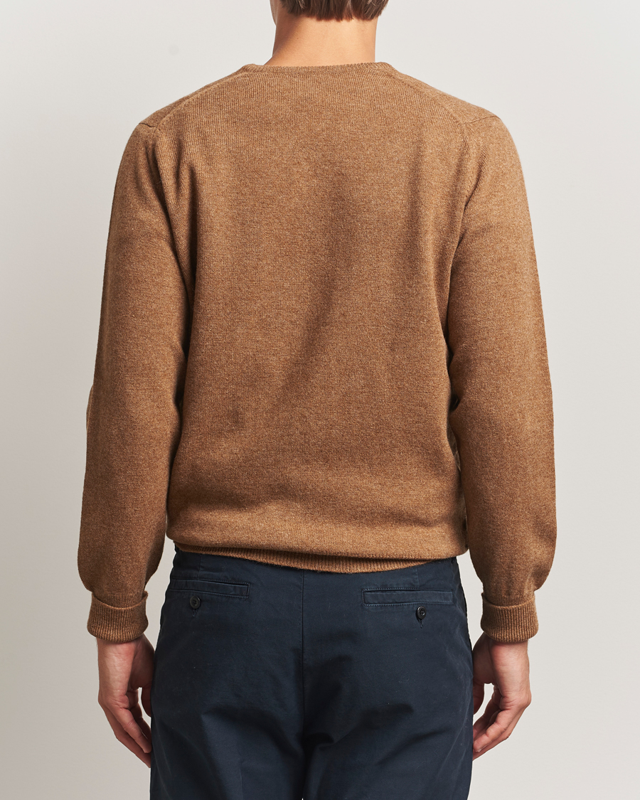 Herr | Tröjor | William Lockie | Rob Lambswool V-Neck Savannah