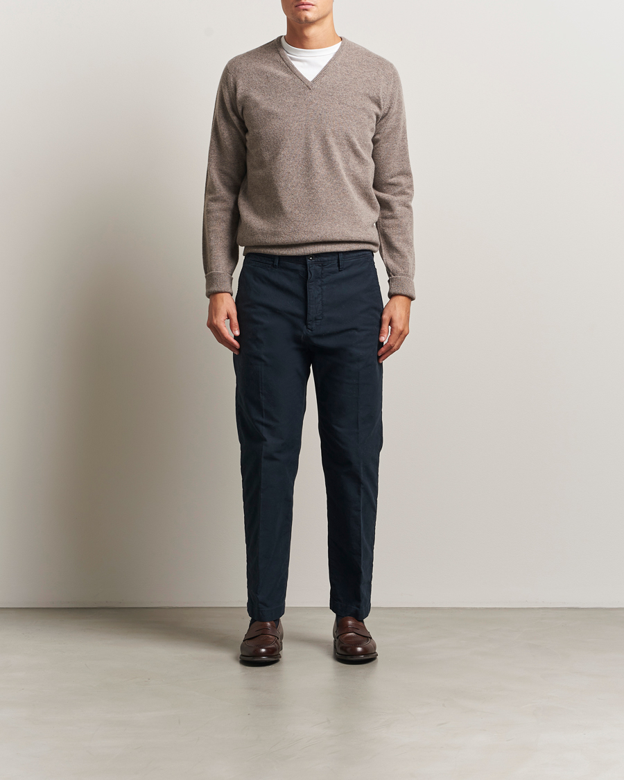Herr | Tröjor | William Lockie | Rob Lambswool V-Neck Vole