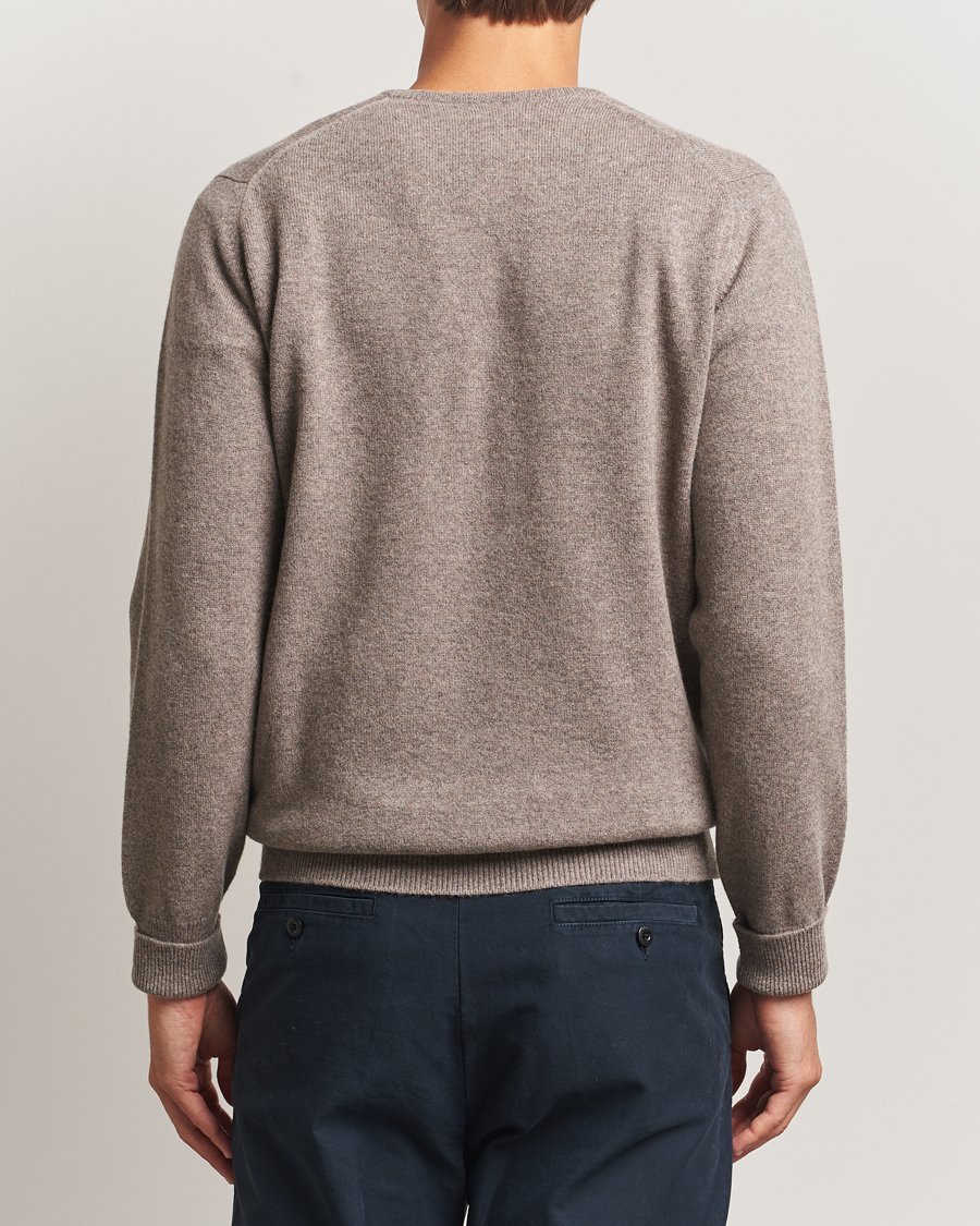 Herr | Tröjor | William Lockie | Rob Lambswool V-Neck Vole