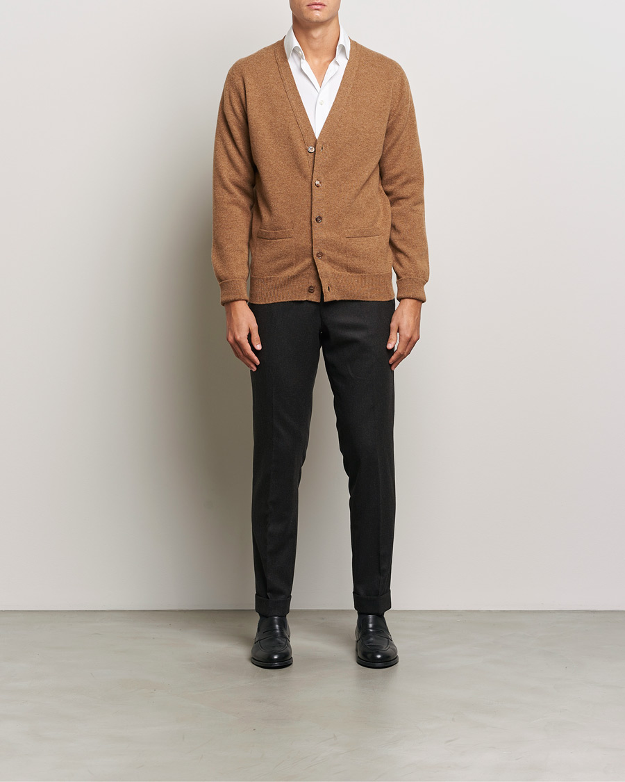 Herr | Tröjor | William Lockie | Rob Lambswool Cardigan Driftwood