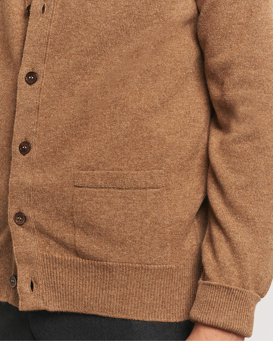 Herr | Tröjor | William Lockie | Rob Lambswool Cardigan Driftwood