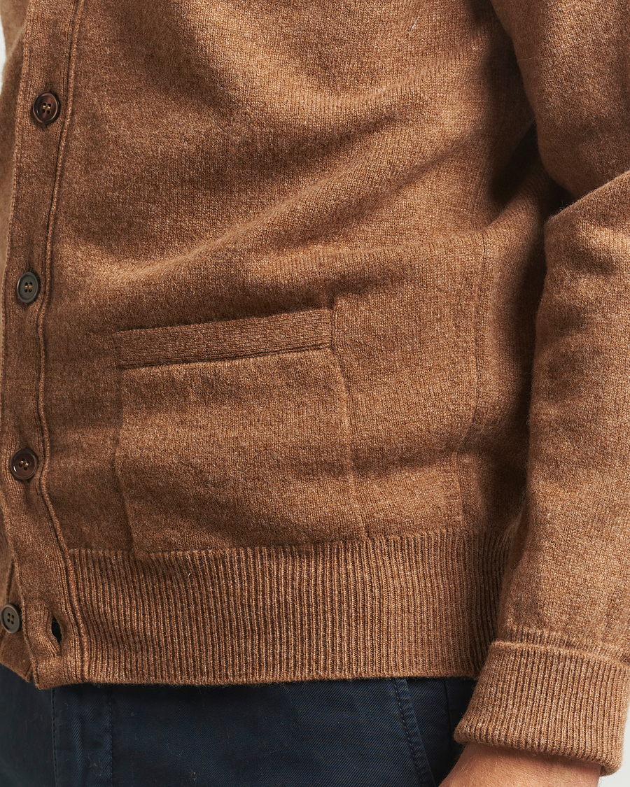 Herr | Tröjor | William Lockie | Rob Lambswool Cardigan Driftwood