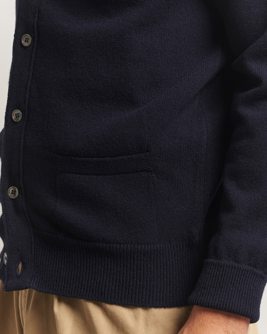 Herr | Tröjor | William Lockie | Rob Lambswool Cardigan Navy