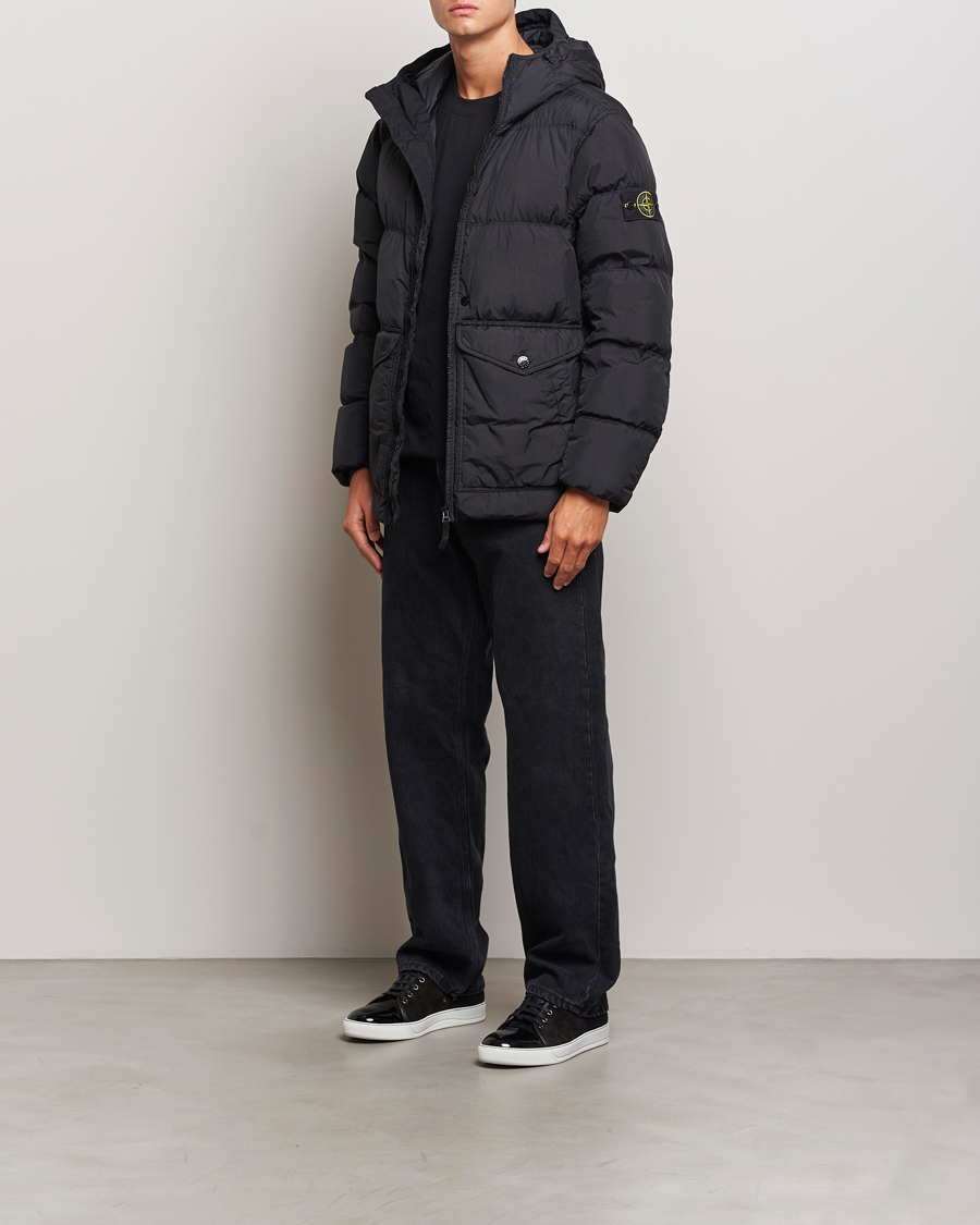 Herr | Jackor | Stone Island | Garment Dyed Recycled Nylon Down Hooded Jacket Black