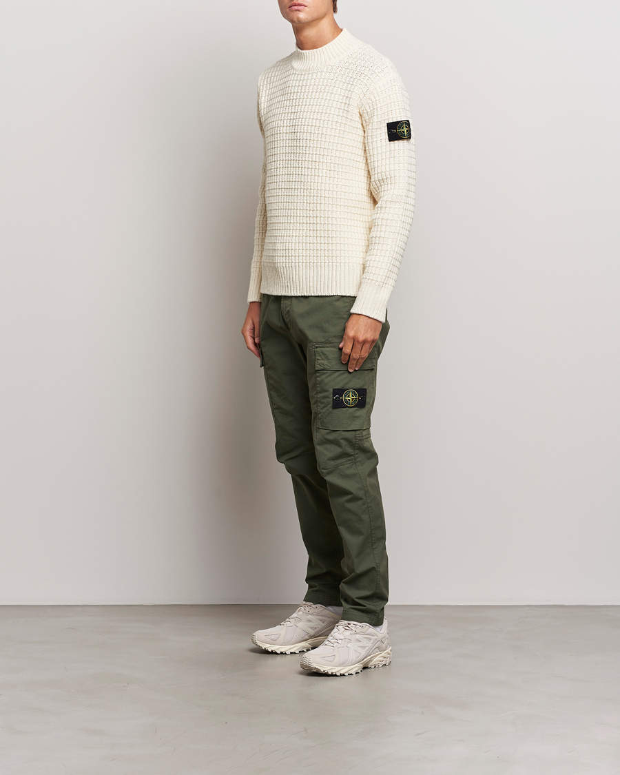 Herr | Byxor | Stone Island | Stretch Cotton Gabardine Trousers Musk