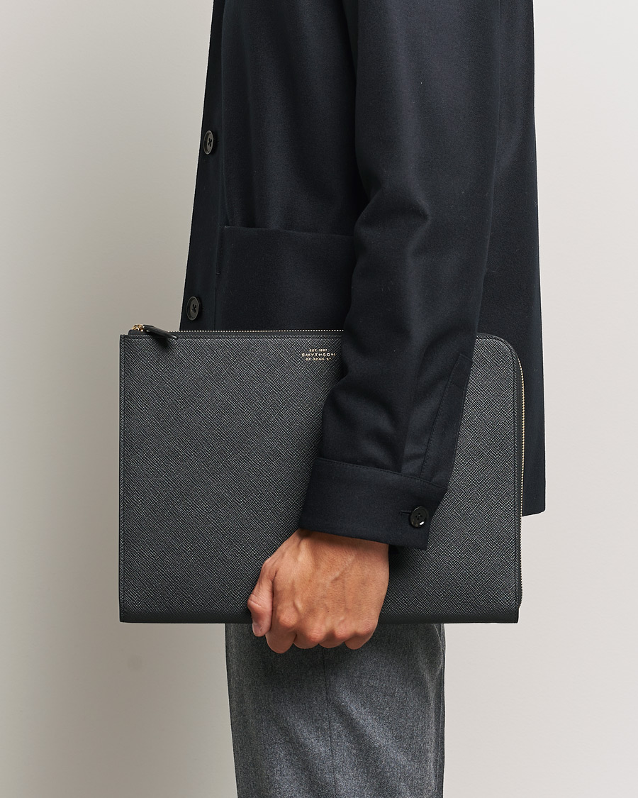 Herr | Väskor | Smythson | Panama Small Laptop Case Black