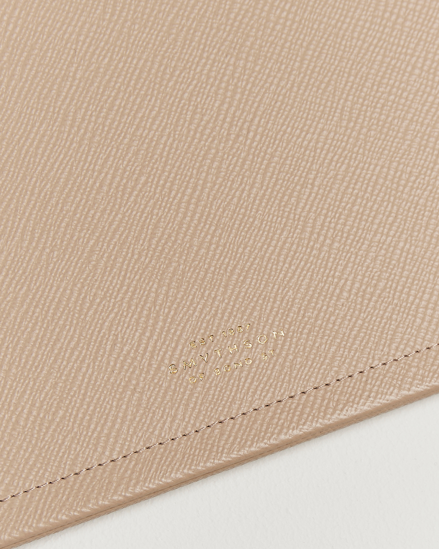 Herr | Till hemmet | Smythson | Panama Desk Mat Sandstone