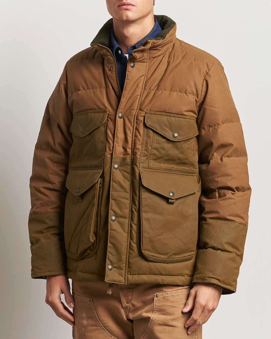 Herr | Jackor | Filson | Oiled Covered Down Cruiser Dark Tan