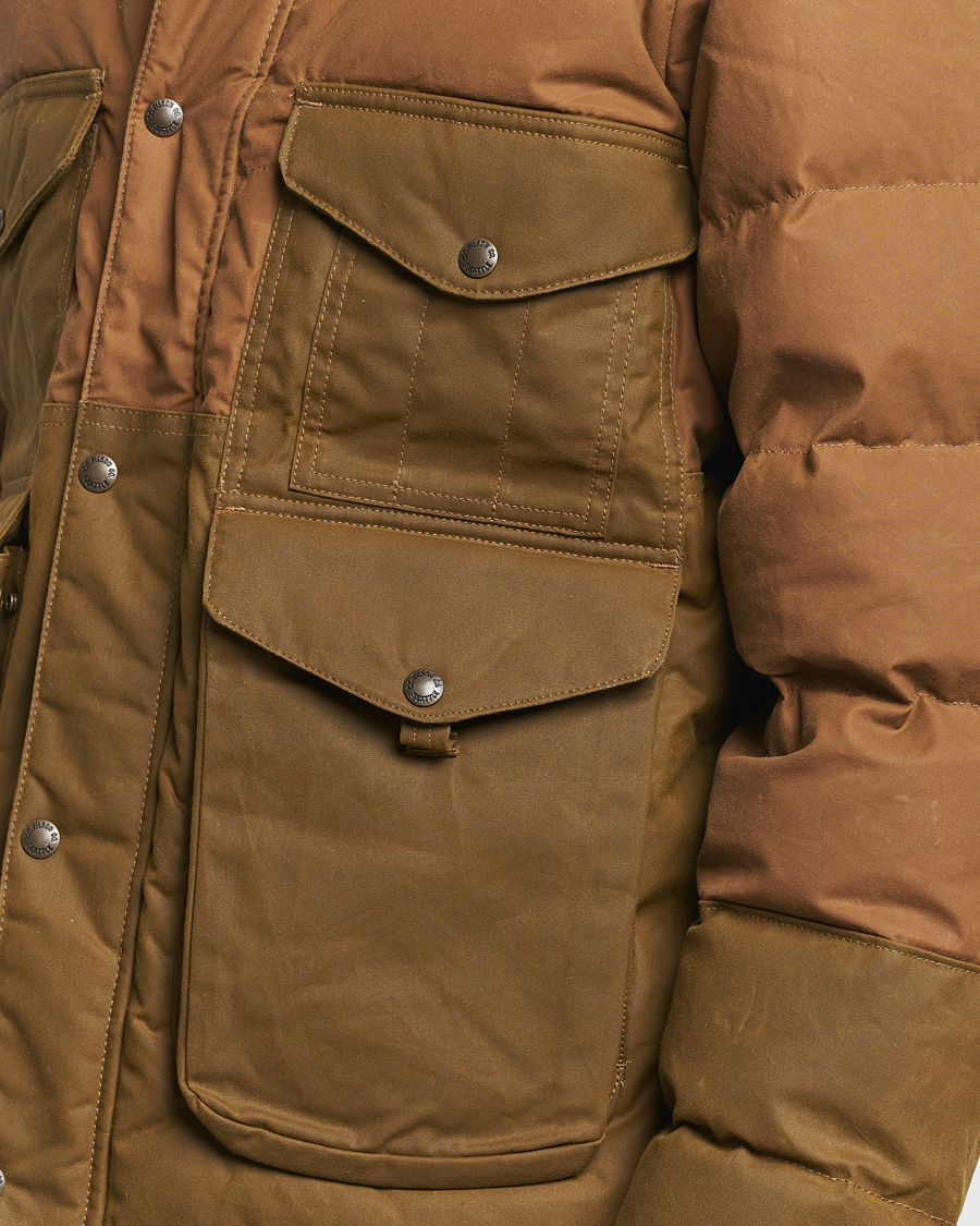 Herr | Jackor | Filson | Oiled Covered Down Cruiser Dark Tan
