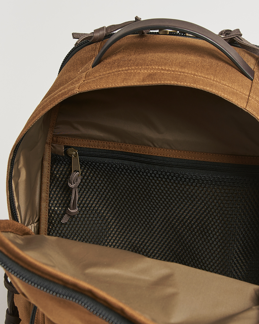 Herr | Väskor | Filson | Dryden Cordura Nylon Backpack Whiskey