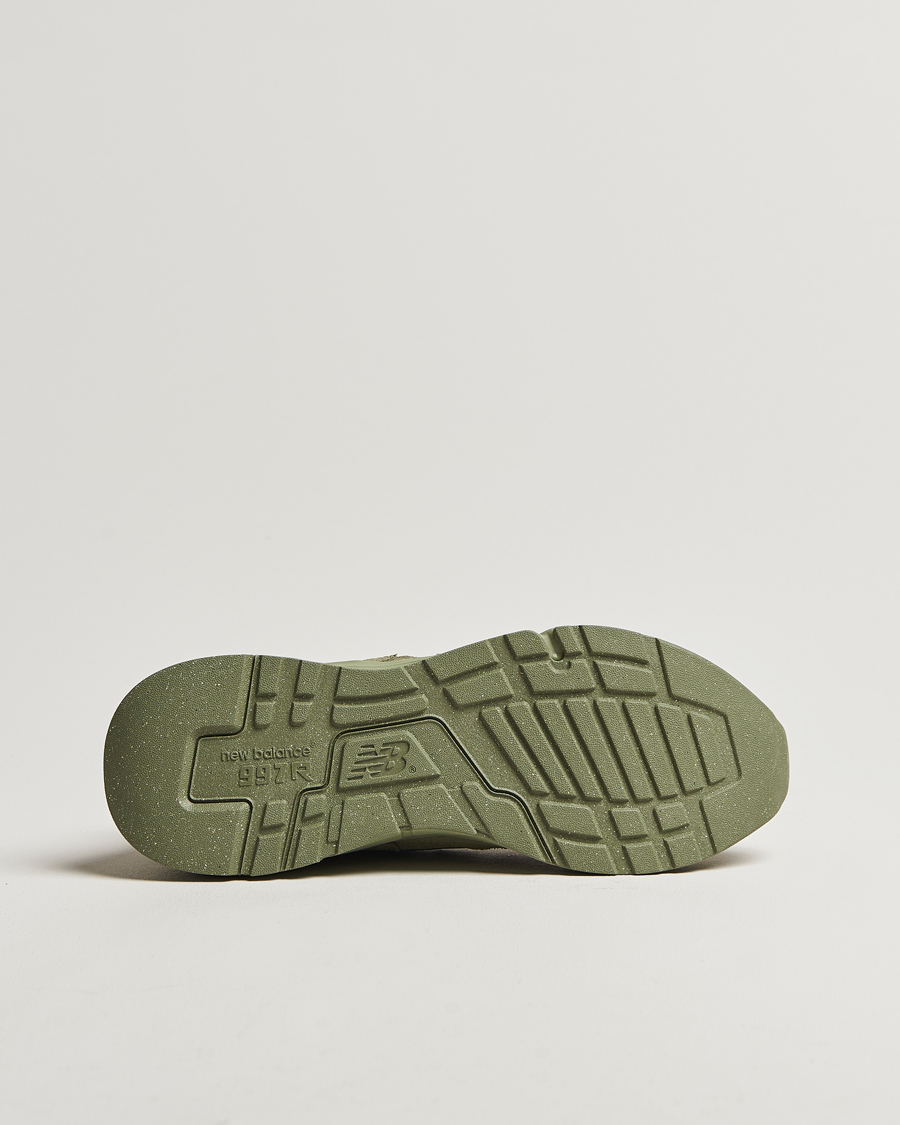 Herr | New Balance 997R Sneakers Dark Olivine | New Balance | 997R Sneakers Dark Olivine