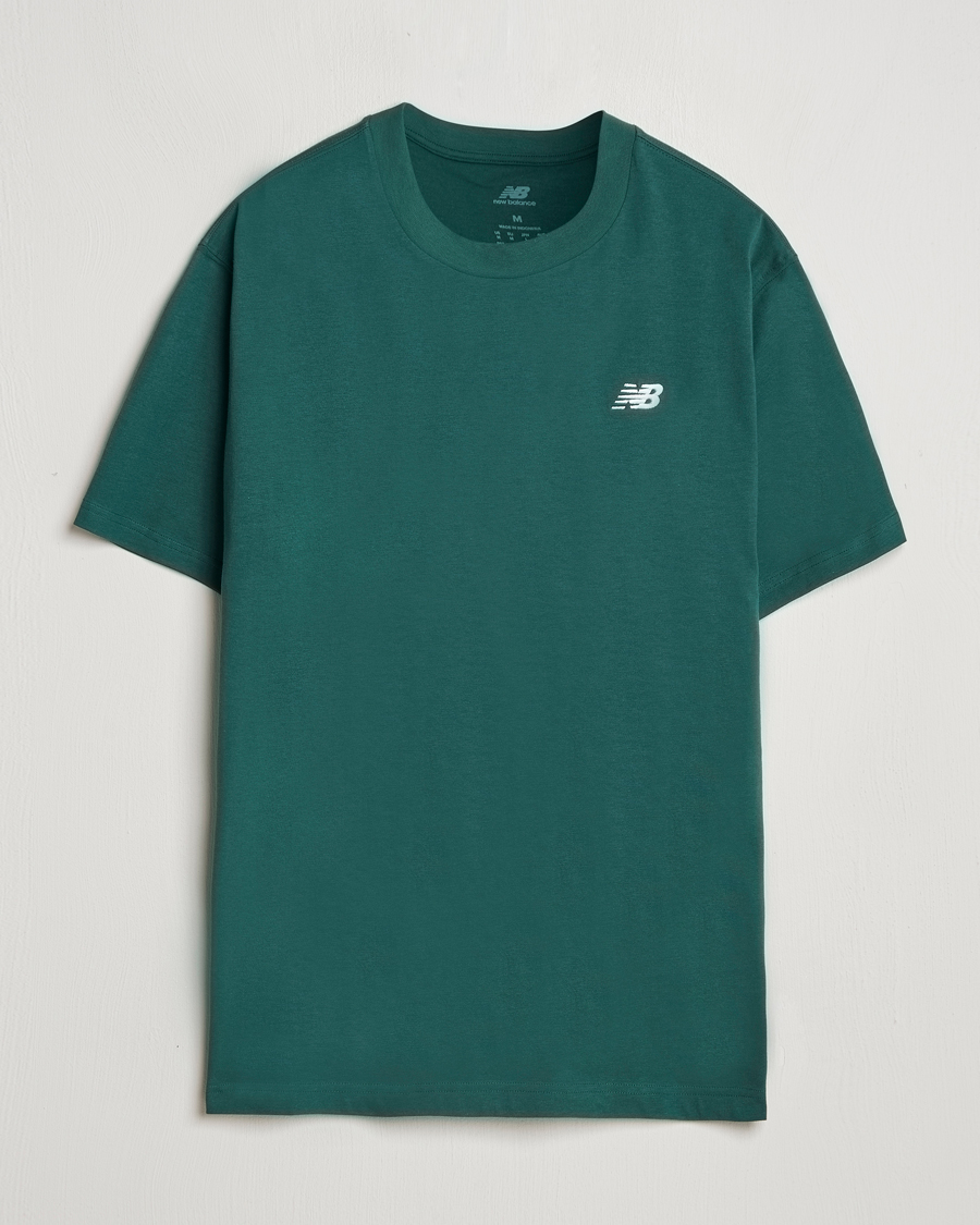 Herr | T-Shirts | New Balance | Essentials T-Shirt Nightwatch Green