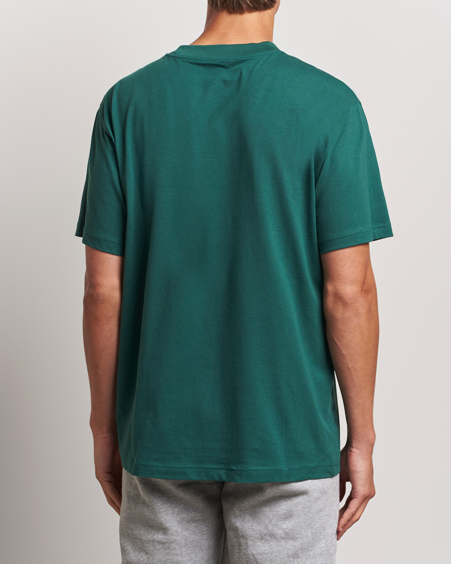 Herr | T-Shirts | New Balance | Essentials T-Shirt Nightwatch Green