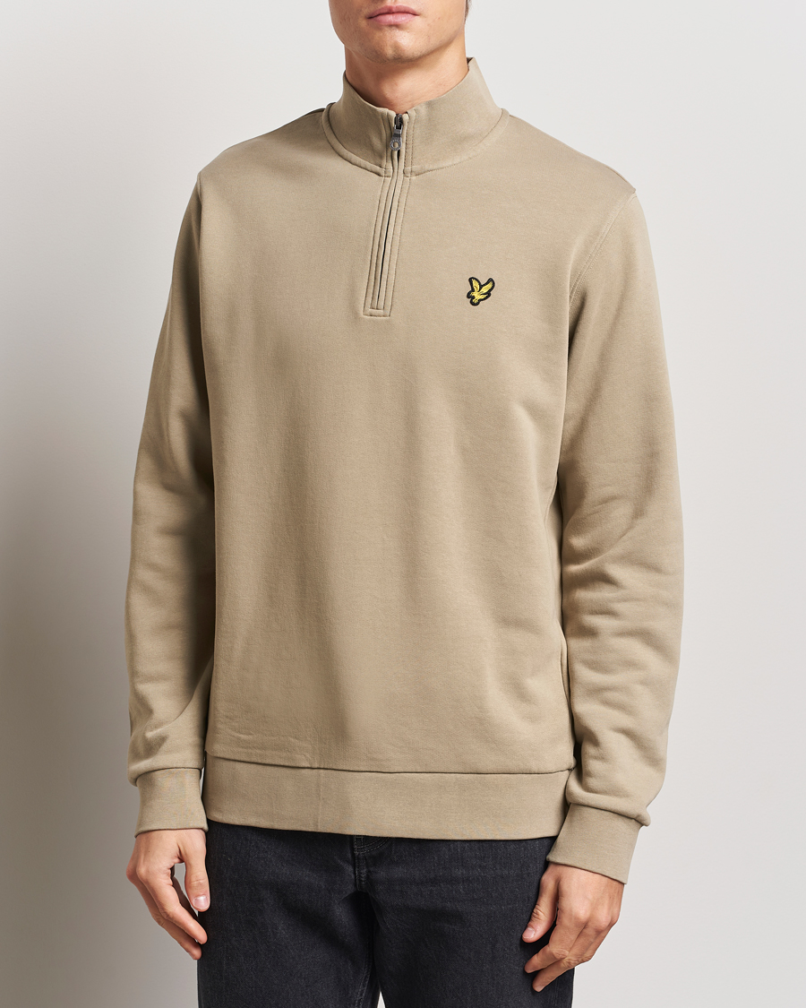 Herr | Tröjor | Lyle & Scott | Loopback Half Zip Sweater Sage Uniform