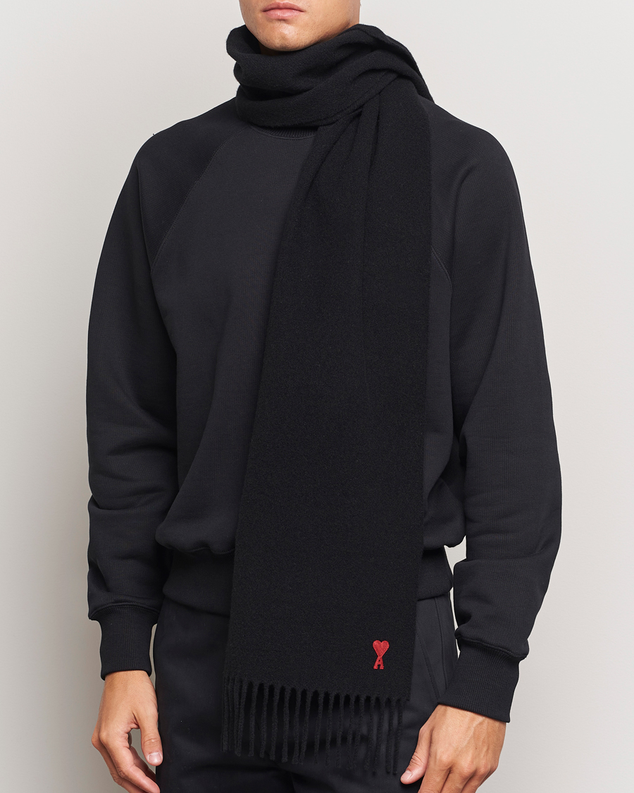 Herr | AMI Heart Logo Scarf Black | AMI | Heart Logo Scarf Black