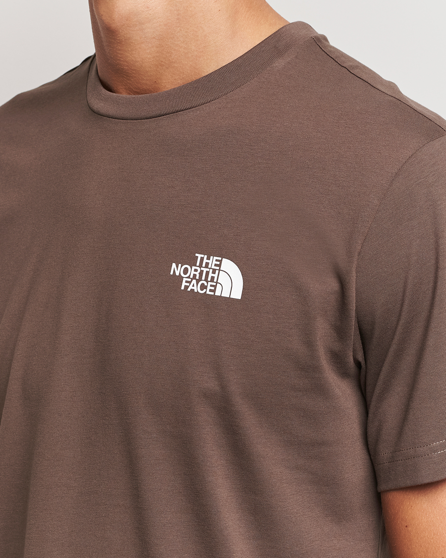 Herr | T-Shirts | The North Face | Simple Dome Tee Dark Brown