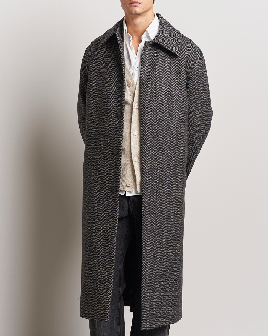 Herr | Jackor | Sunflower | Herringbone Wool Coat Antracite