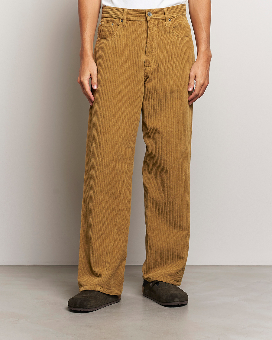 Herr | Byxor | Sunflower | Wide Twist Corduroy Pants Ochre