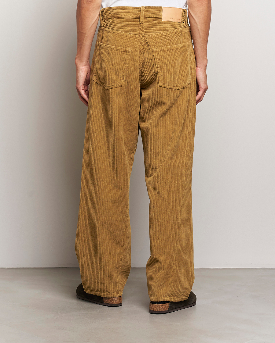 Herr | Byxor | Sunflower | Wide Twist Corduroy Pants Ochre