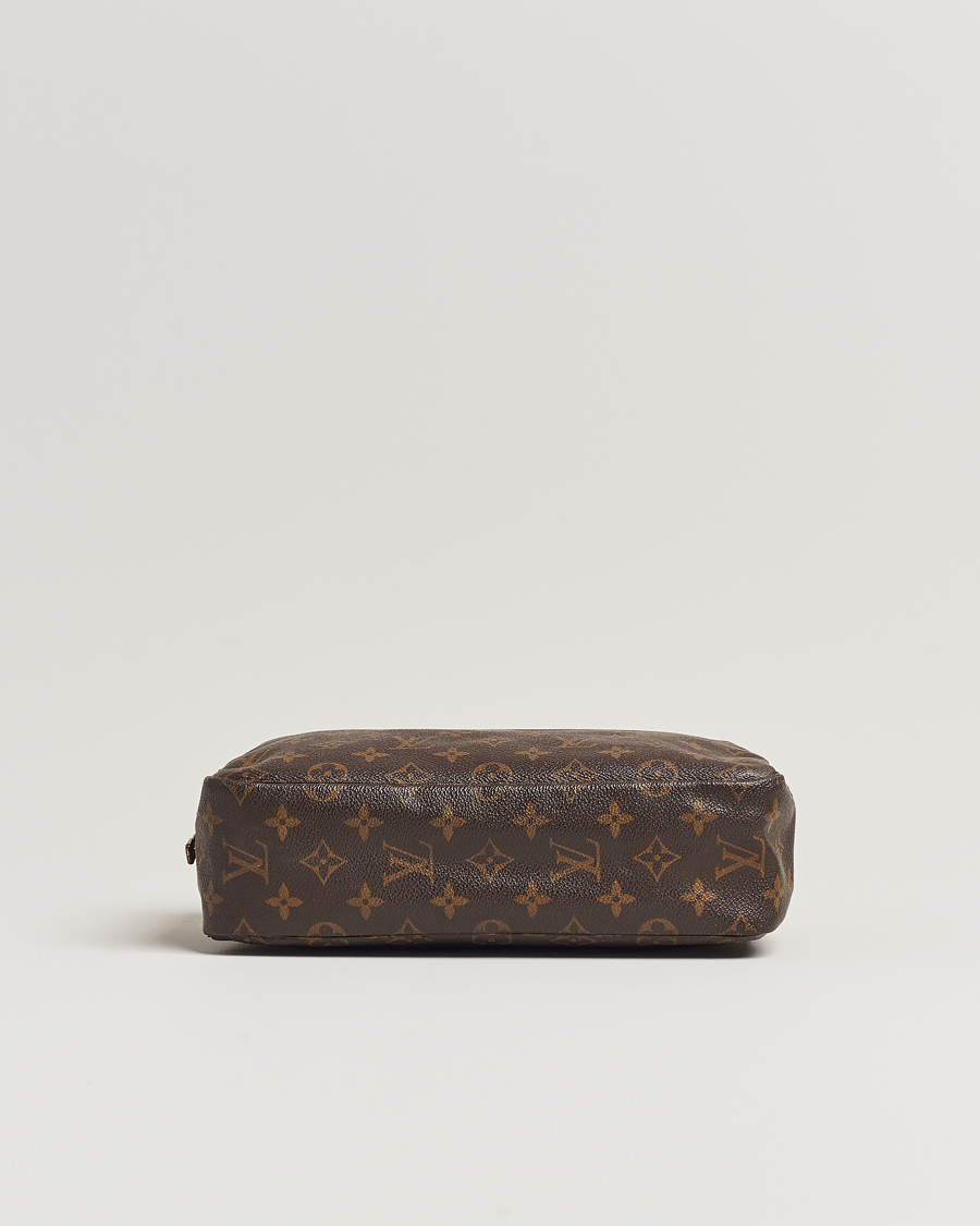 Herr | Louis Vuitton Pre-Owned Trousse de Toilette Washbag Monogram | Louis Vuitton Pre-Owned | Trousse de Toilette Washbag Monogram