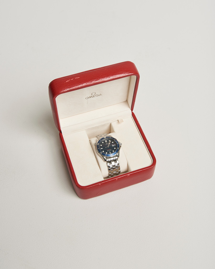 Herr | Omega Pre-Owned Seamaster Diver 300M Red 2221.80.00 Silver | Omega Pre-Owned | Seamaster Diver 300M Red 2221.80.00 Silver