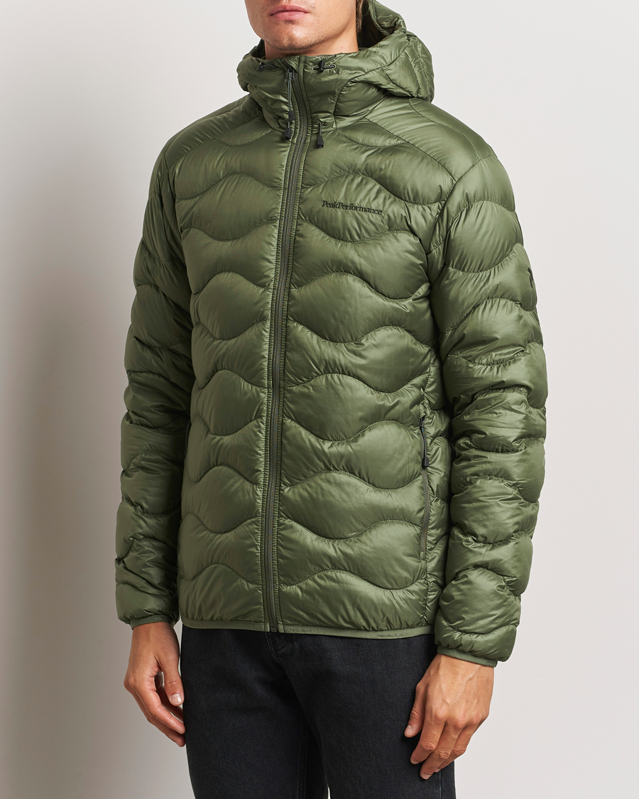 Herr | Jackor | Peak Performance | Helium Down Hooded Jacket Pine Needle