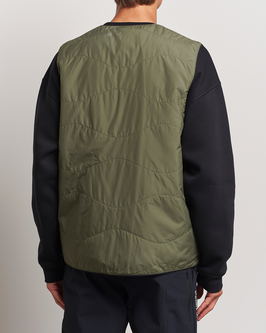 Herr | Jackor | Peak Performance | Insulated Reversable Vest Pine Needle