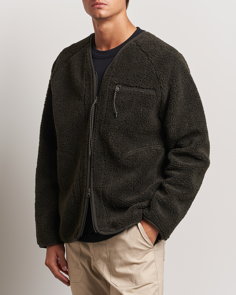 Herr | Tröjor | Peak Performance | Heavy Pile Oversized Cardigan Olive Extreme