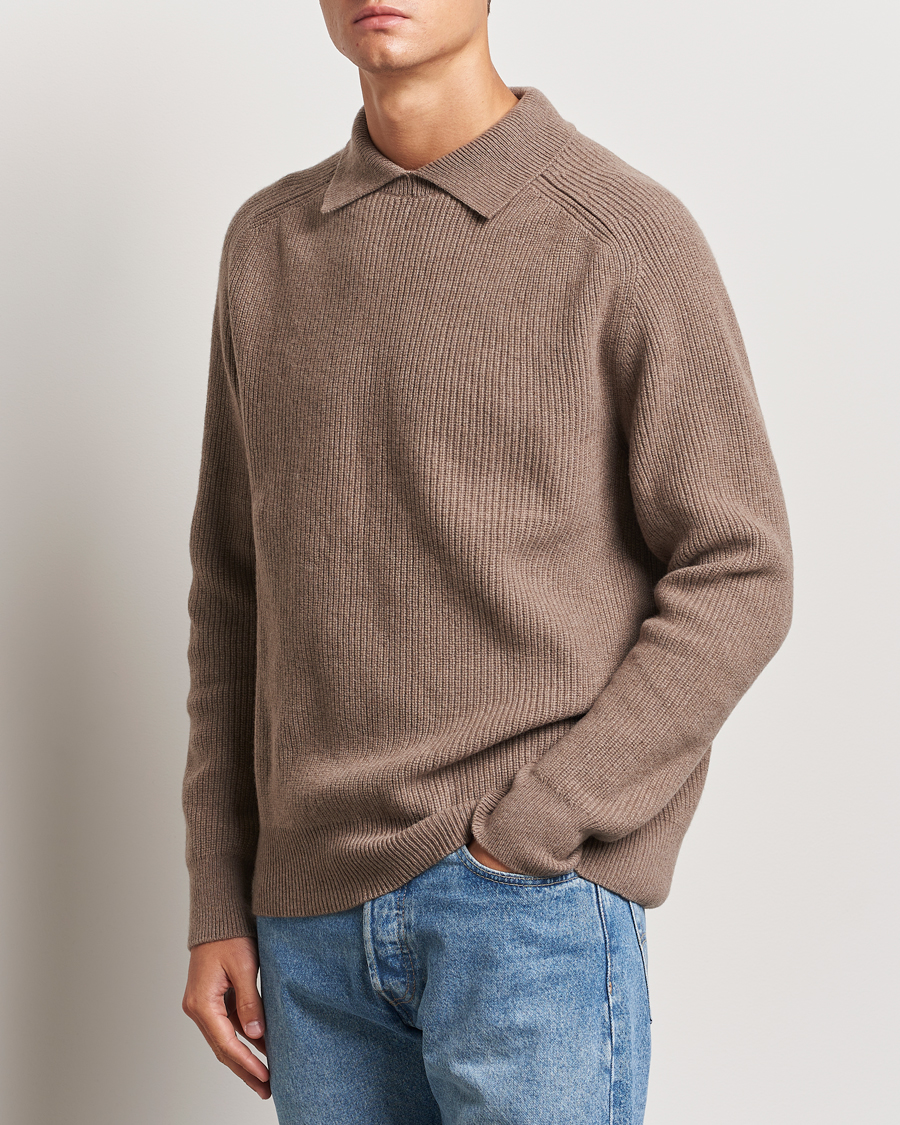 Herr | Tröjor | Sunspel | Ribbed Wool/Cashmere Poloneck Sandstone