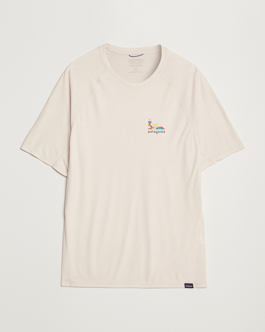 Herr | T-Shirts | Patagonia | Short Sleeve Cap Cool Trail Graphic Shirt Pumice