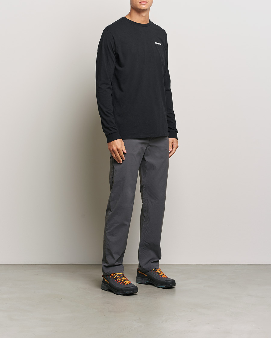 Herr | T-Shirts | Patagonia | P-6 Logo Responsibili LS T-Shirt Black