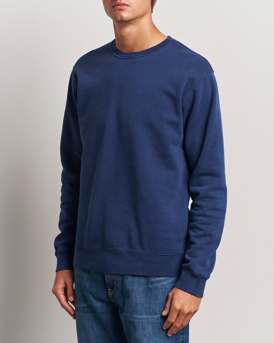 Herr | Tröjor | Colorful Standard | Classic Organic Crew Neck Sweat Marine Blue