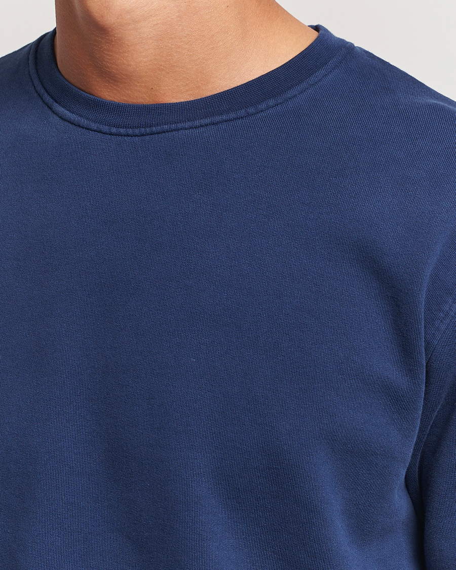 Herr | Tröjor | Colorful Standard | Classic Organic Crew Neck Sweat Marine Blue