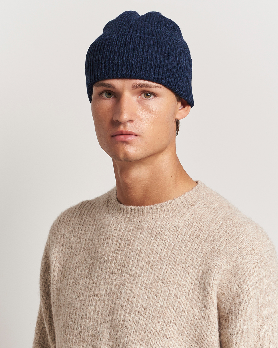Herr | Mössor | Colorful Standard | Merino Wool Beanie Marine Blue