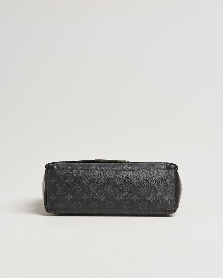 Herr | Pre-Owned & Vintage Bags | Louis Vuitton Pre-Owned | Explorer Messenger Bag Monogram Eclipse