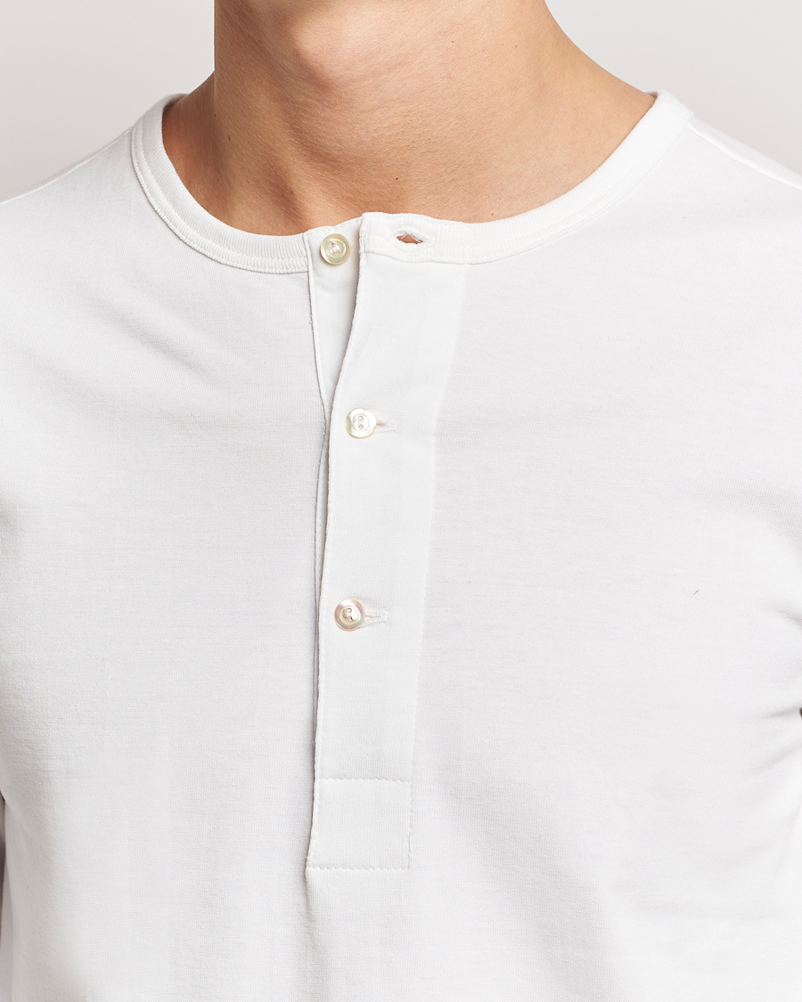 Herr | Tröjor | Merz b. Schwanen | Classic Organic Cotton Henley Sweater White
