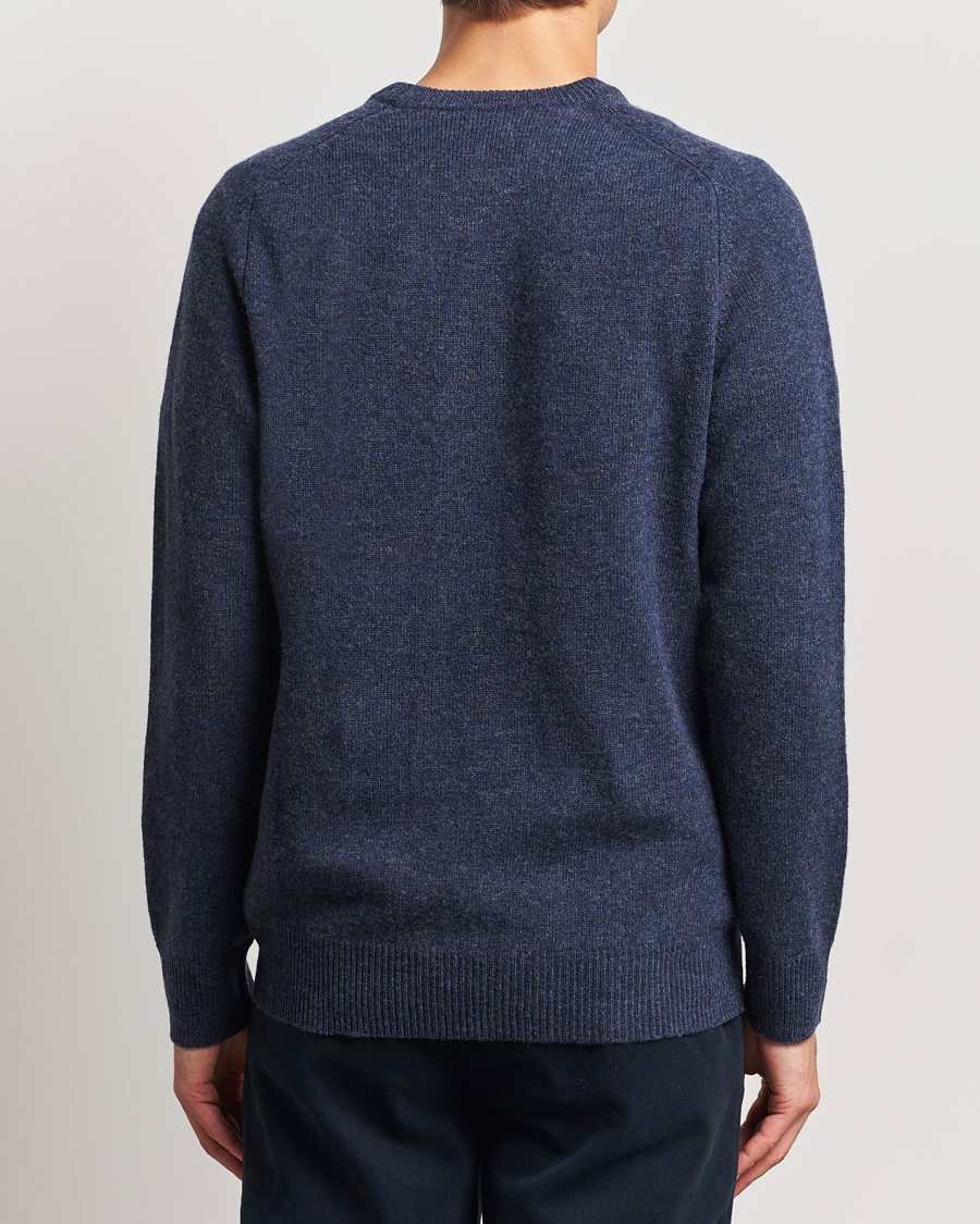 Herr | Tröjor | A Day's March | Brodick Lambswool Sweater Navy
