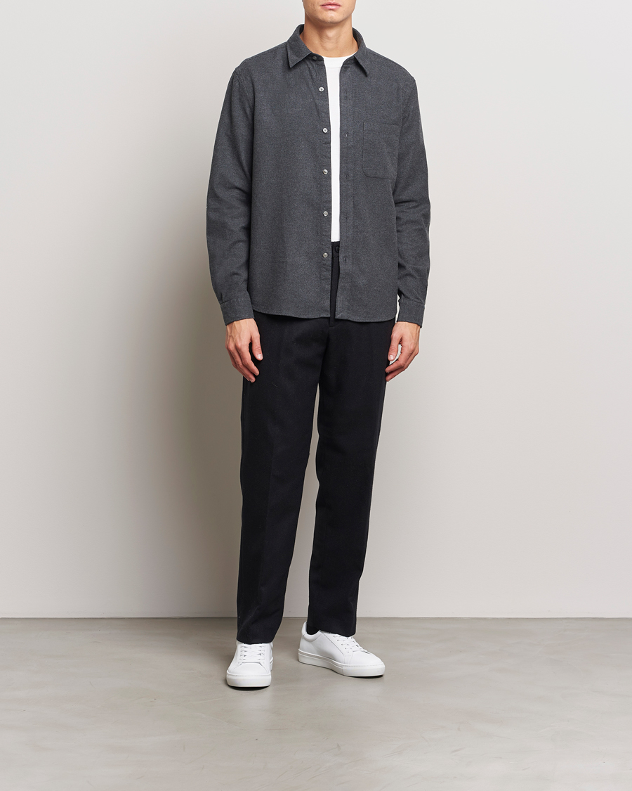 Herr | Skjortor | A Day's March | Newark Flannel Shirt Charcoal