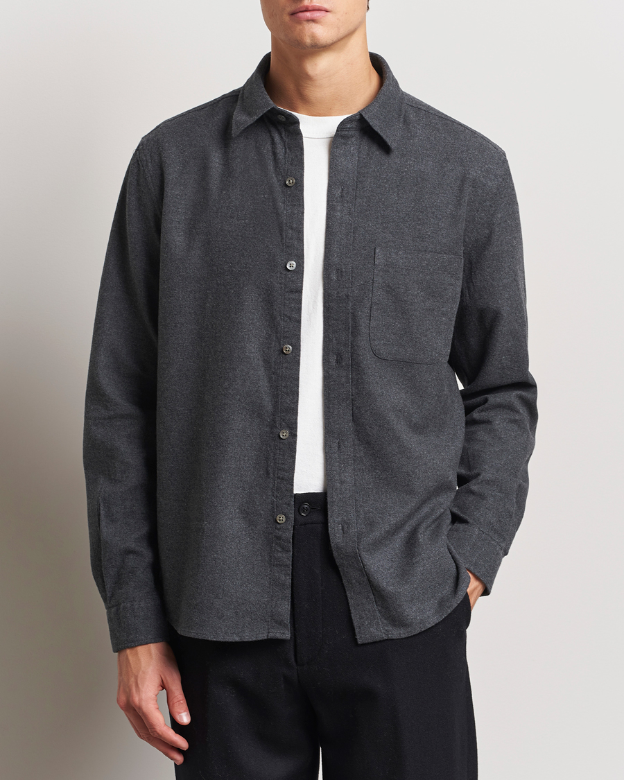 Herr | Skjortor | A Day's March | Newark Flannel Shirt Charcoal