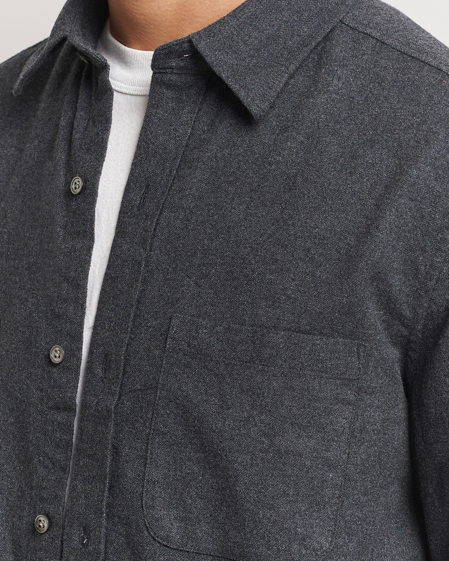 Herr | Skjortor | A Day's March | Newark Flannel Shirt Charcoal