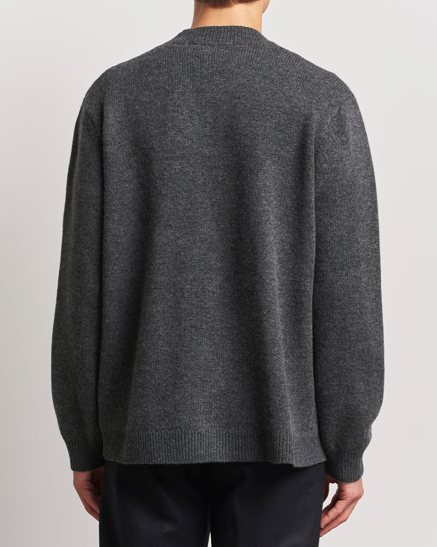 Herr | Tröjor | A Day's March | Jarrow Lambswool Cardigan Charcoal