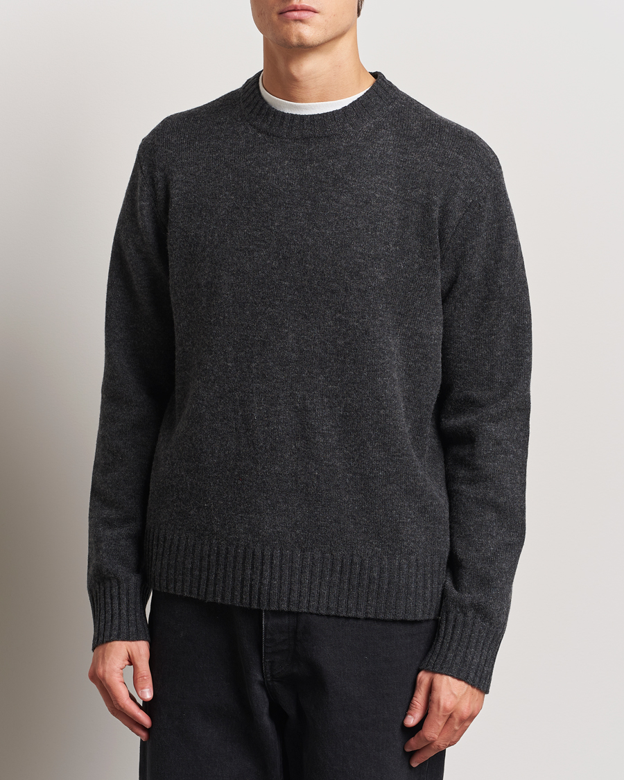 Herr | Tröjor | A Day's March | Marlow Lambswool Crew Black Melange