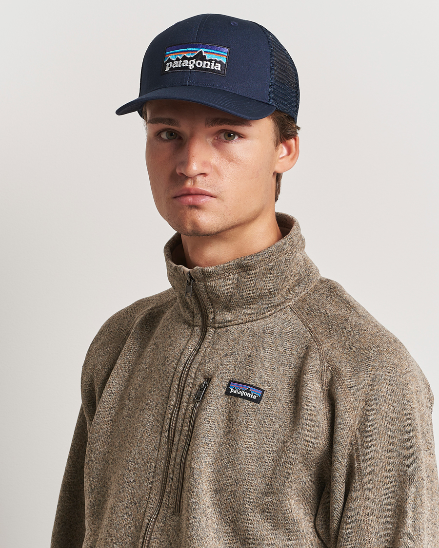 Herr | Hattar & kepsar | Patagonia | PatagoniaP-6 Logo Trucker HatNew Navy
