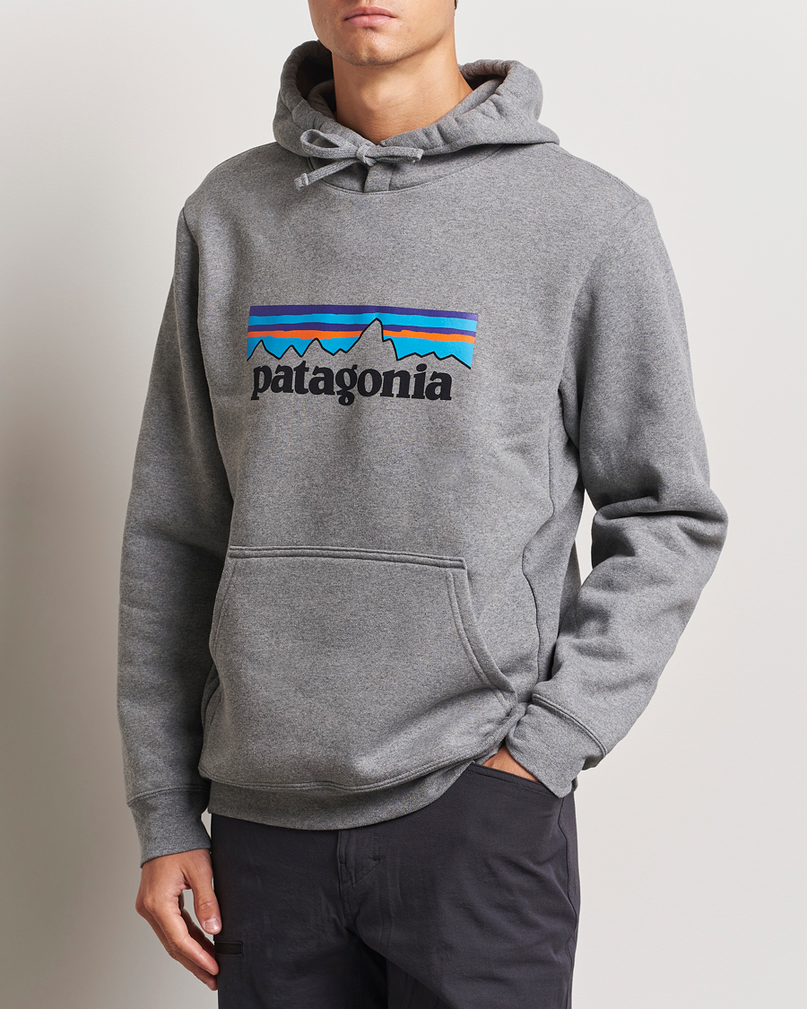 Herr | Tröjor | Patagonia | P-6 Logo Uprisal Hoody Gravel Heather